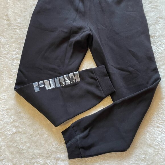 Men’s Puma jogger sweatpants, black, size Medium - Picture 3 of 4